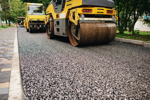 Best Professional Driveway Pavers  in Bement, IL